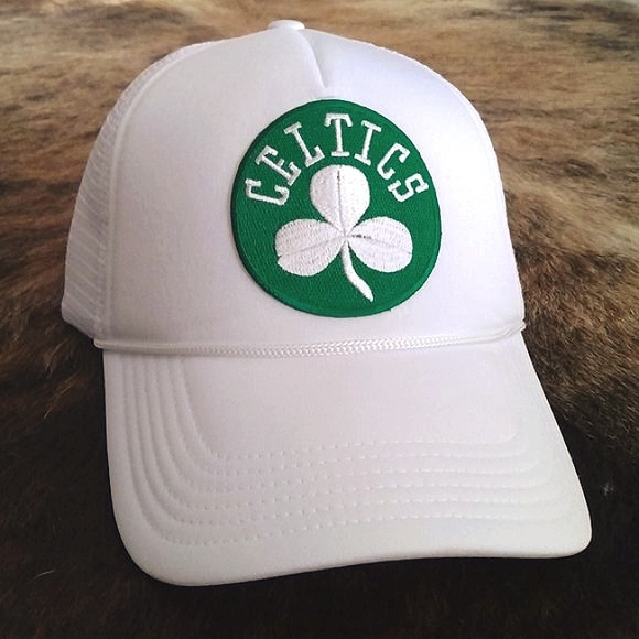Espy Threads Other - Boston Celtics Snapback Trucker Hat